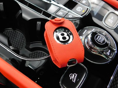 2025 Bentley BENTAYGA — миниатюра 24