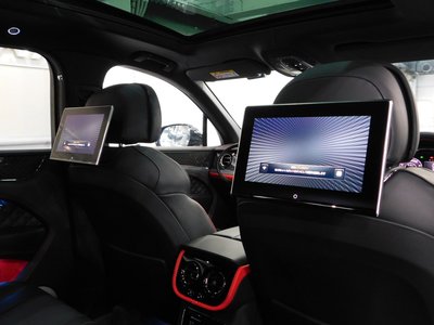 2025 Bentley BENTAYGA — миниатюра 40