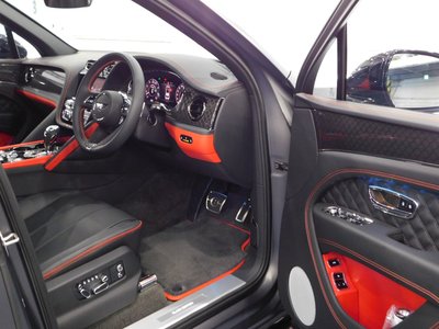 2025 Bentley BENTAYGA — миниатюра 26