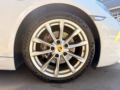 صورة مصغرة 12 لـ 2018 Porsche 718