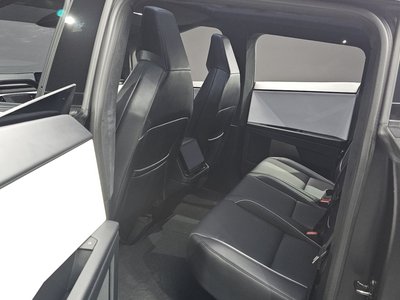 2024 Tesla CYBERTRUCK thumbnail 12