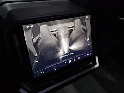 2024 Tesla CYBERTRUCK thumbnail 15