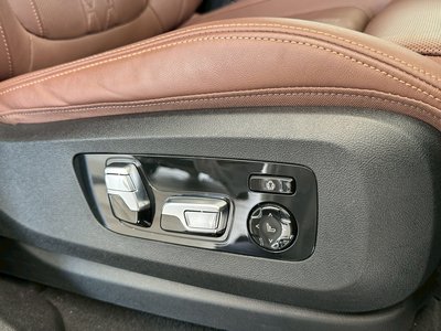 2023 BMW X6 — миниатюра 12