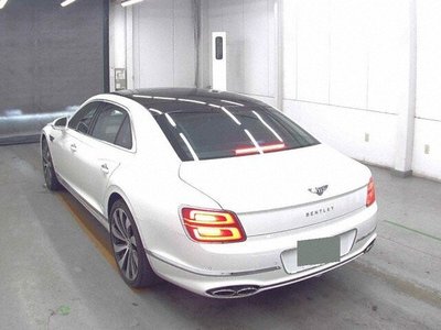 BENTLEY FLYING SPUR - 2