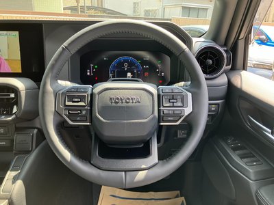 2026 Toyota LAND CRUISER 250 — миниатюра 11