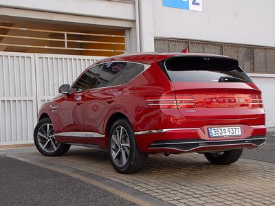 GENESIS GV80 - 8