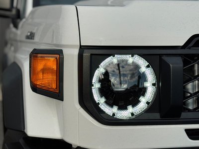 TOYOTA LAND CRUISER 70 - 9