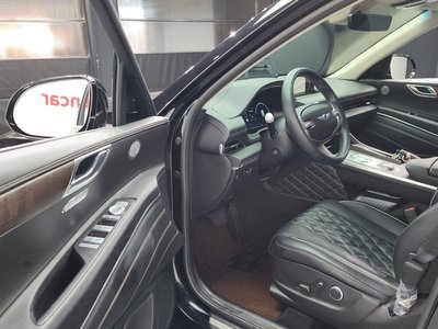 GENESIS GV80 - 10