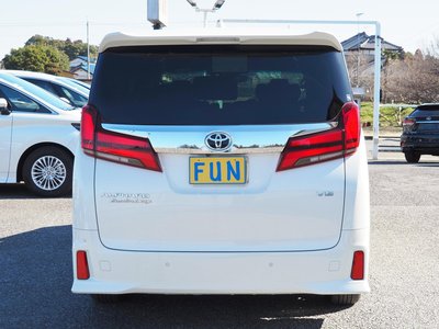 TOYOTA ALPHARD - 7