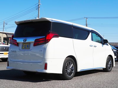 TOYOTA ALPHARD - 5