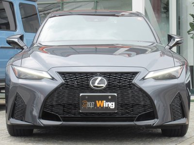 LEXUS IS - 3