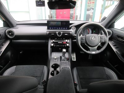 LEXUS IS - 2