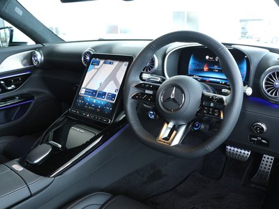 2025 Mercedes-BENZ GT AMG 照片 2