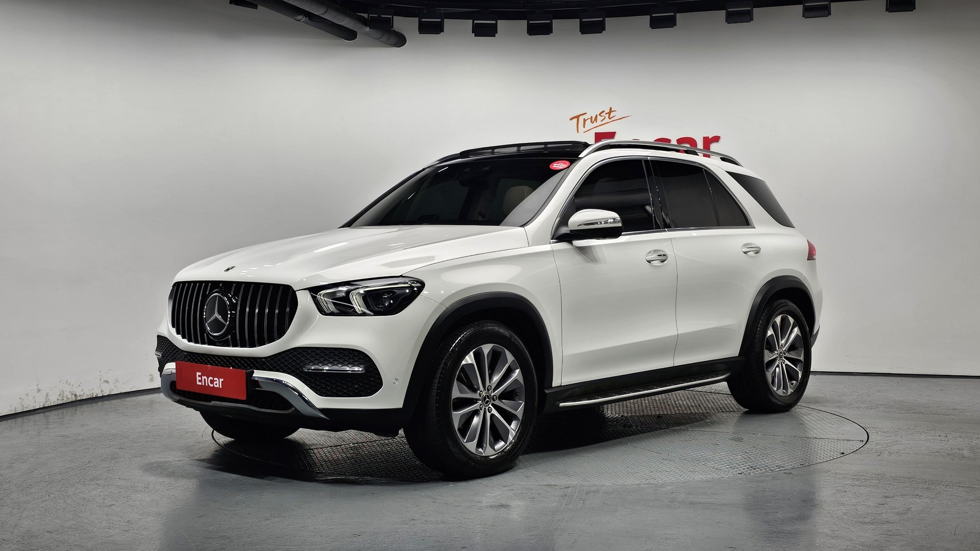 MERCEDES-BENZ GLE - View 1
