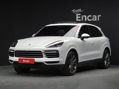 PORSCHE CAYENNE - 1
