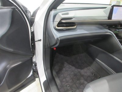 2025 Toyota CROWN ESTATE — миниатюра 4