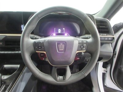 2025 Toyota CROWN ESTATE — миниатюра 12