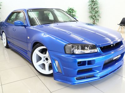 NISSAN SKYLINE - 2