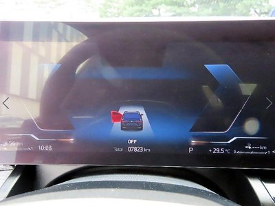 2025 BMW 5 SERIES 照片 9