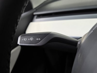 2022 Tesla MODEL Y — миниатюра 25