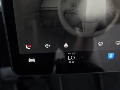 2022 Tesla MODEL Y — миниатюра 28
