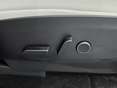 2022 Tesla MODEL Y — миниатюра 34