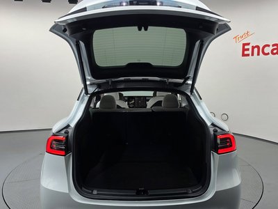 2022 Tesla MODEL Y — миниатюра 23