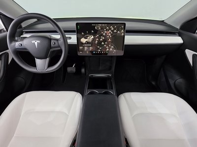 صورة 5 لـ 2022 Tesla MODEL Y