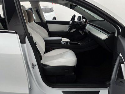 2022 Tesla MODEL Y — миниатюра 16