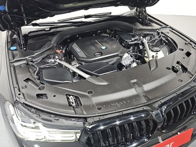 BMW 6 SERIES GT - 7