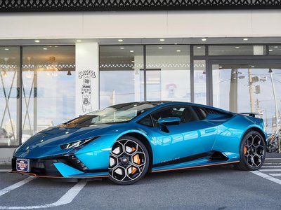LAMBORGHINI HURACAN