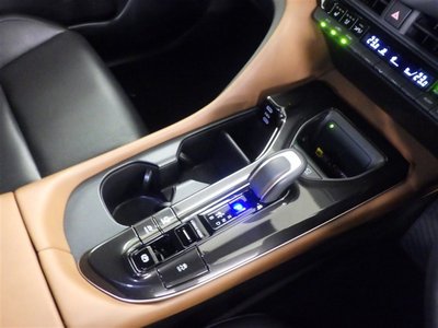 2024 Toyota CROWN CROSSOVER 缩略图 23