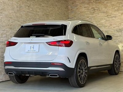 MERCEDES-BENZ GLA - 3