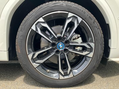 2025 BMW IX2 — миниатюра 48