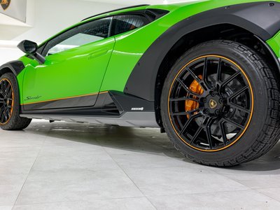 صورة 5 لـ 2023 Lamborghini HURACAN