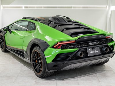 صورة 9 لـ 2023 Lamborghini HURACAN