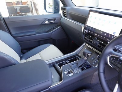 2026 Lexus GX 缩略图 32