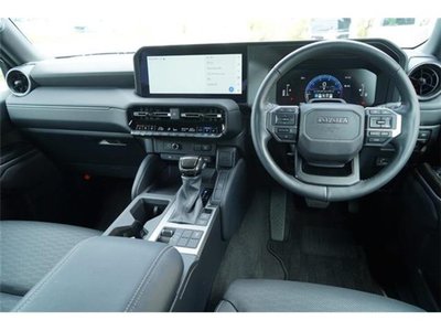 صورة 2 لـ 2024 Toyota LAND CRUISER 250