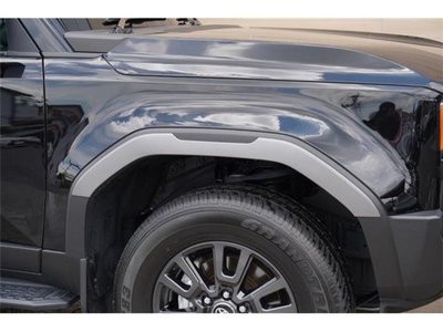 صورة 6 لـ 2024 Toyota LAND CRUISER 250