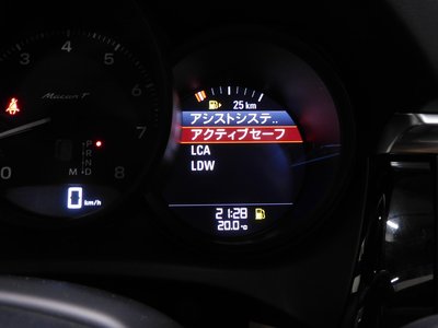 2024 Porsche MACAN — миниатюра 15