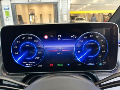 MERCEDES-BENZ EQE - 5