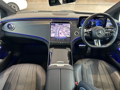 MERCEDES-BENZ EQE - 6