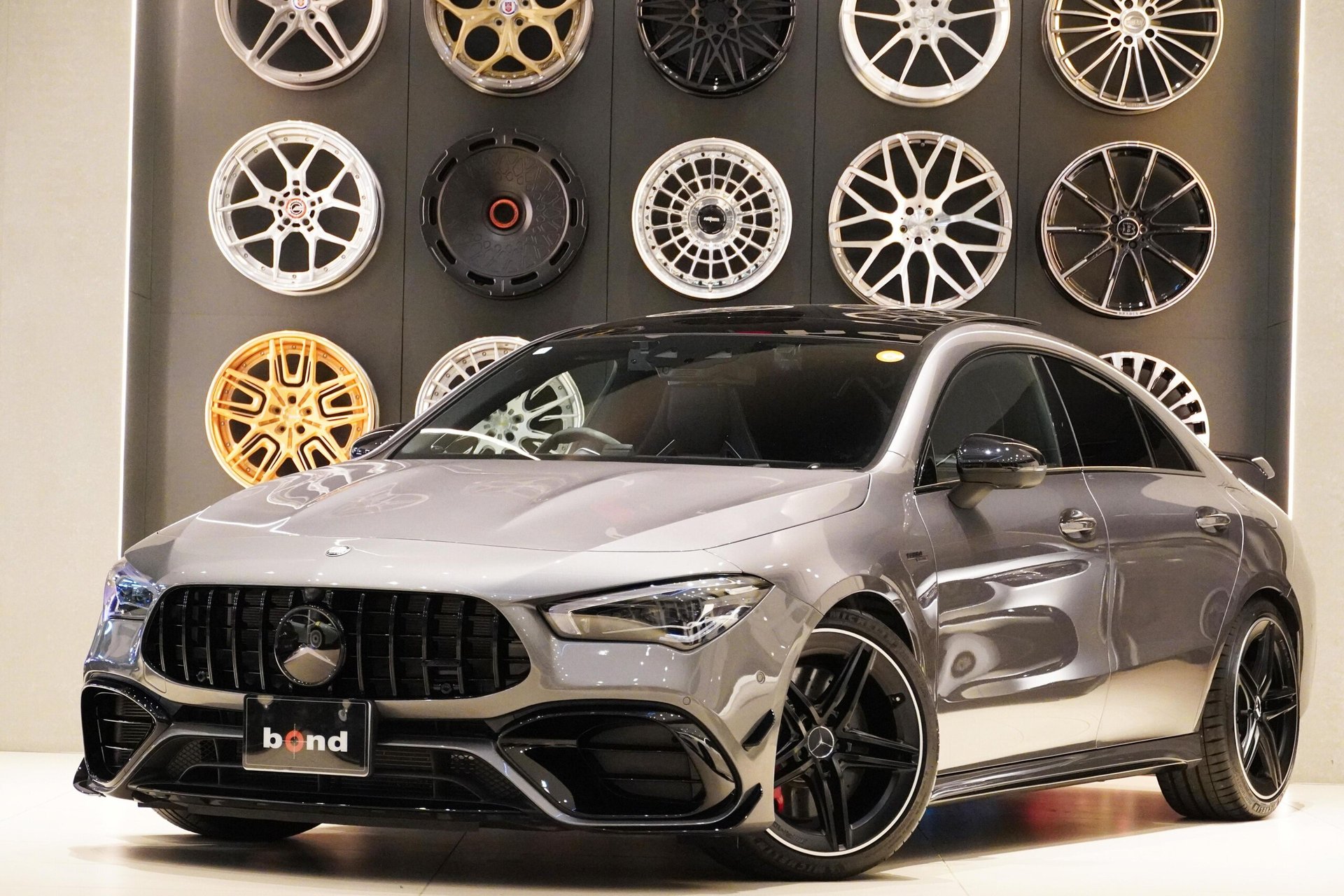 MERCEDES-BENZ CLA AMG - View 1