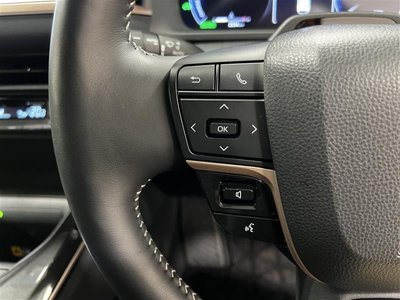 TOYOTA CROWN SPORT - 10