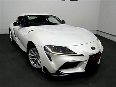 TOYOTA SUPRA - 2