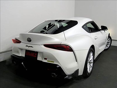 TOYOTA SUPRA - 3