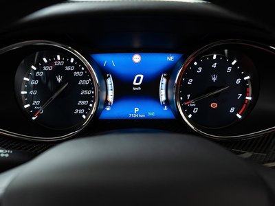 2018 Maserati QUATTROPORTE 照片 8