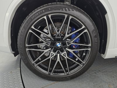 2025 BMW X5 M photo 6