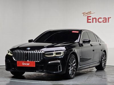 BMW 7 SERIES - 2