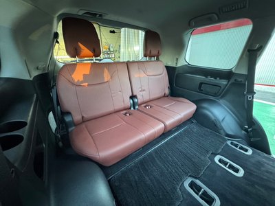 2016 Lexus LX thumbnail 22